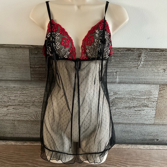 Frederick's of Hollywood Other - Frederick’s of Hollywood chemise lingerie size medium